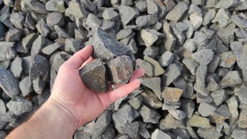 Grys bazaltowy 22-45 worek 20kg kamień ozdobny