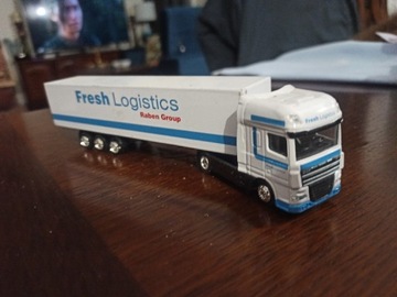 Model ciężarówki Fresh Logistics
