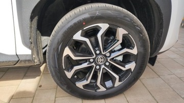 Opony letnie Continental 215/55 R 17V 4szt.