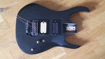 Korpus gitary + mostek floyd rose + przetworniki