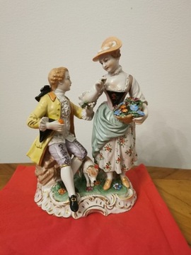 Grupa figuralna - porcelana malowana, styl Watteau