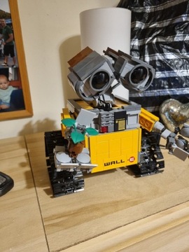 Lego 21303 Wall-E zestaw kompletny.