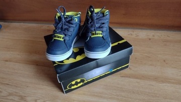 Buty dziecięce sportowe Batman rozmiar 22 Smyk
