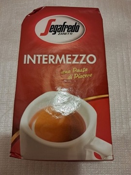 Kawa Segafredo Intermezzo 250g data ważności 10/24