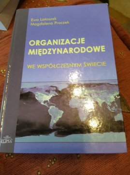 PODRĘCZNIK AKADEMICKI - ORG. MIEDZYN. WE WSP. ŚW.