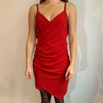 Sukienka czerwona z brokatem błyszcząca M