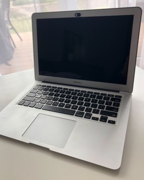 Laptop Macbook Air 13 " Intel Core i5 8 GB / 256 G