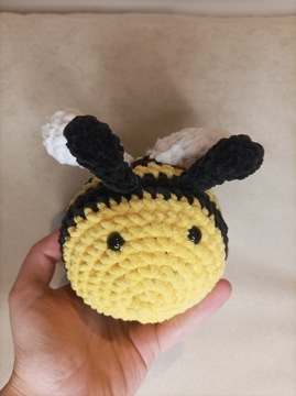 Maskotka pszczółka kontrastowa żółta czarna biała