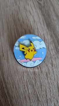 Pin pokemon z wizerunkiem Pikachu 