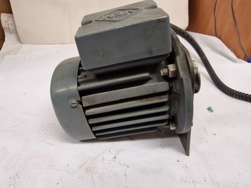 Silnik VEM K21R 0,18KW 1375