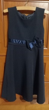 Granatowa elegancka sukienka dla dziewczynki 122