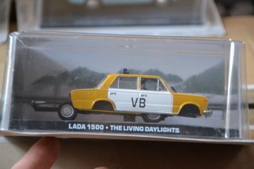 James Bond Lada 1500 1/43 Living Daylights PRL 007