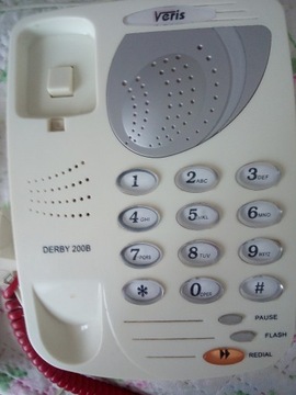 Telefon stacjonarny dla seniora