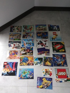 Lego książeczki i katalogi 1986 - 2000 r - 23 szt.