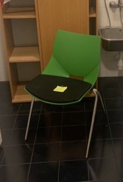 Krzesło Bejot zielone