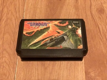 Gradius 2, Scalak