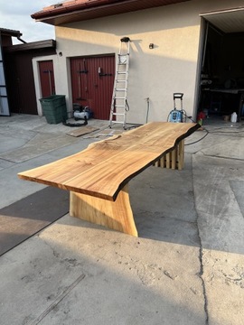 Duży stół z naturalnego drewna Monolit 3m
