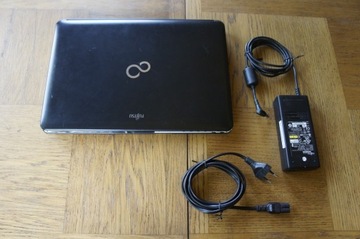 Laptop Fujitsu Intel Core i5 4GB 200GB 13,3" Windo