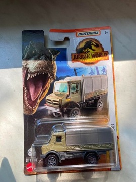 Matchbox Jurrasic World Mercedes UNIMOG