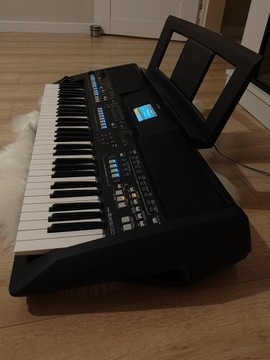 Yamaha psr sx 600