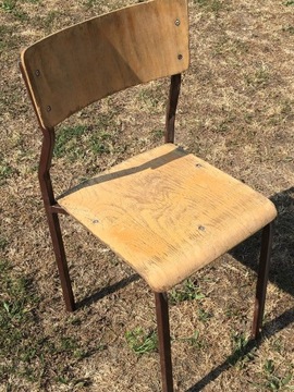 Krzesło_krzesła