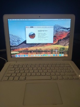 Apple MacBook A1342 8GB RAM, 250GB HDD