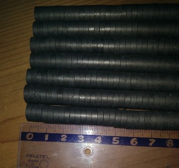Magnesy okrągłe 10 mm czarne 10 sztuk