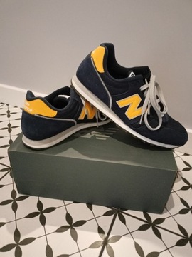 New Balance ML 373