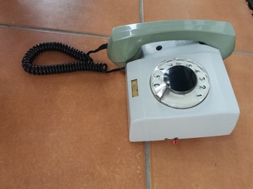 Telefon IRYS 72 PRL