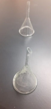Lejki szklane termisil laboratoryjne 10szt