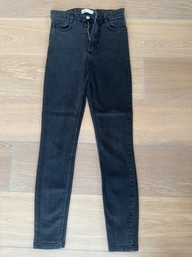 Czarne jeansy Zara 