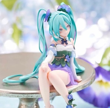 Figurka anime Hatsune Miku.