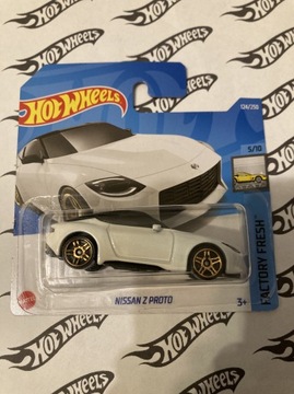 Hot Wheels NISSAN Z PROTO