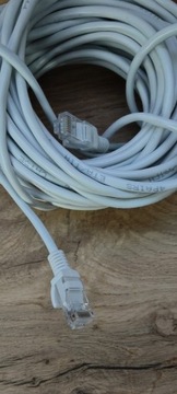 Kabel internetowy 10 m. 