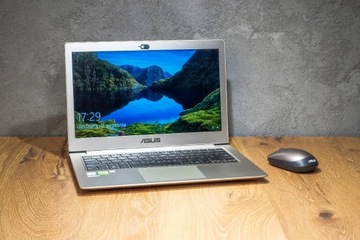 Laptop 13 ASUS ZenBook i7, 12GB RAM, GeForce, SSD 