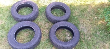 Goodyear EfficientGrip, 4X 195/65R15.