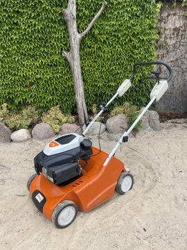 Wertykulator spalinowy STIHL RL 540