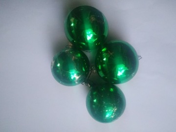 Bombki szklane PRL choinkowe zielone 4 sztuki