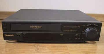 Magnetowid VHS Panasonic NV-SD20