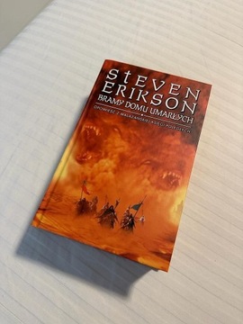Steven Erikson Bramy Domu Umarłych 