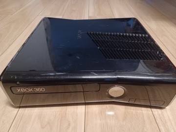 Xbox 360 slim 250GB 1439