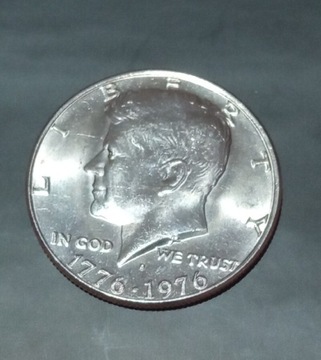 USA HALF DOLLAR 1976