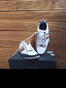 Buty Tommy Hilfiger Corporate marine rozmiar 44