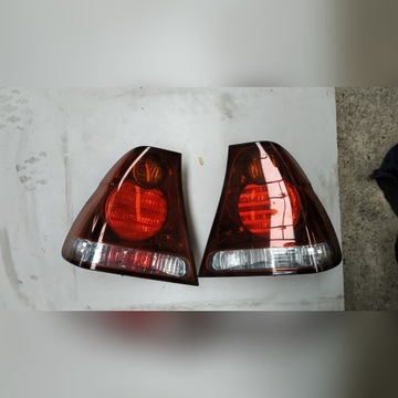  lampy tylnie tył prawa i lewa BMW e46 1,8 316 TI