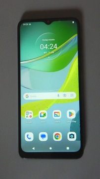 Motorola - smartfon Moto e13, nowy, zabezpieczony