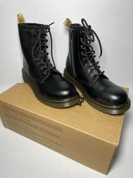 Dr. Martens 1460 Vegan Boots - Youth