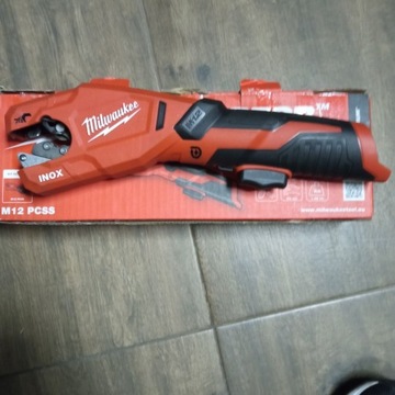 Obcinak do rur Milwaukee M12 PCSS