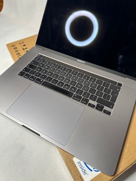 MacBook Pro A2141 i9 16GB DDR4 1 TB SSD Radeon Pro