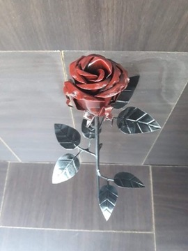 Róża ze stali, wieczna róża, rękodzieło 