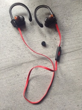 Słuchawki bezprzewodowe Powerbeats 2 (model B0516)